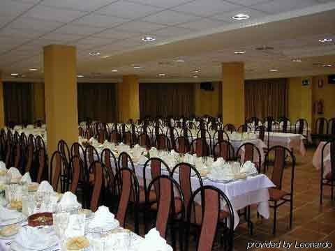 Hotel Restaurante Banos Baños de la Encina Restaurant bilde